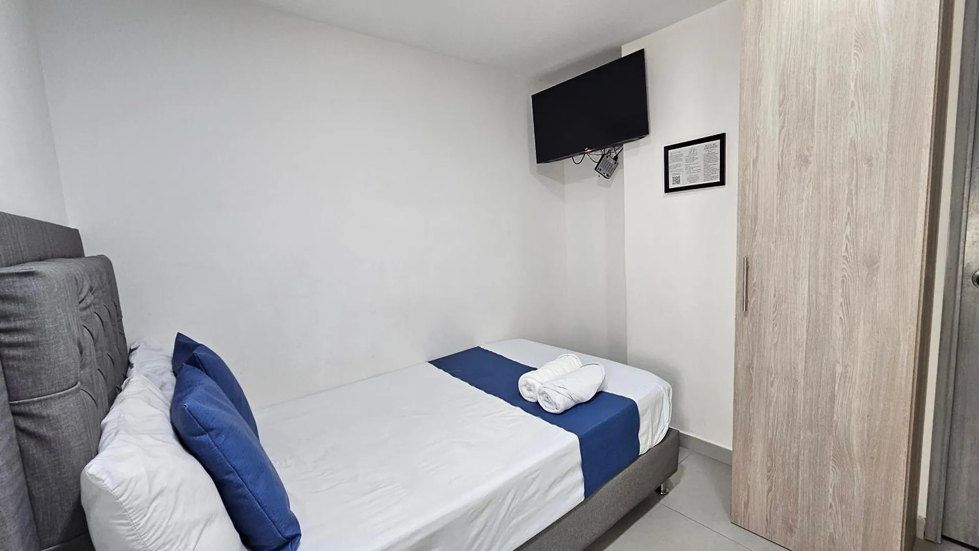 Casa De Huespedes Campo Valdes Hotel Medellín