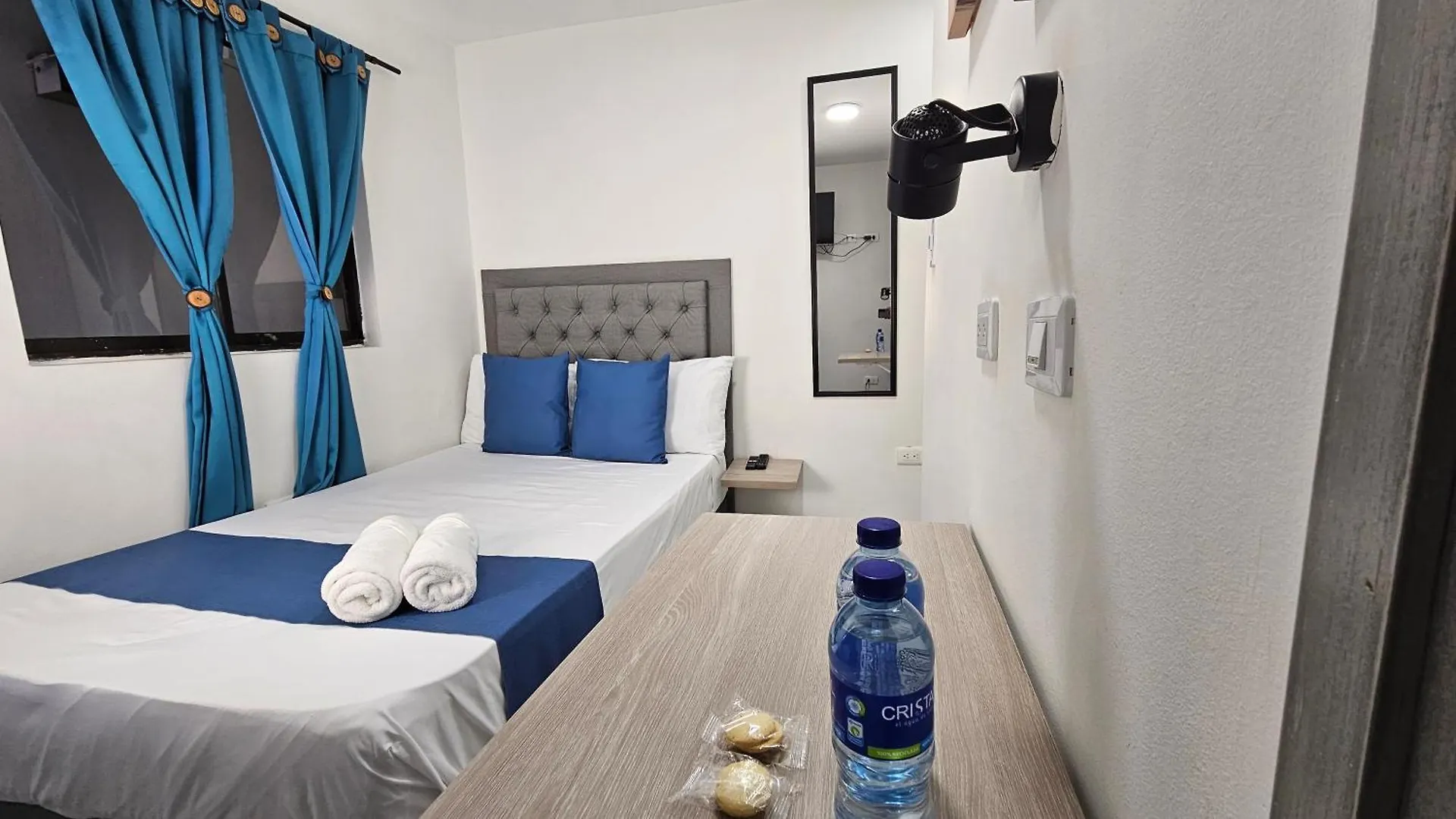 Casa De Huespedes Campo Valdes Hotel Medellín