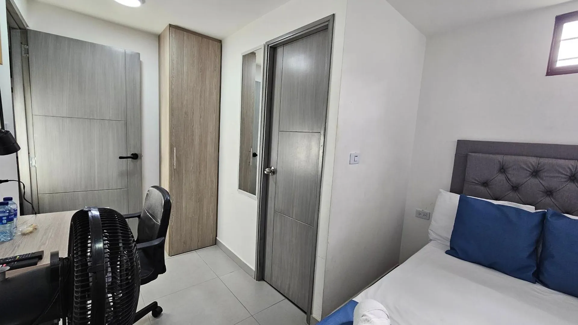 Casa De Huespedes Campo Valdes Hotel Medellin Guest house